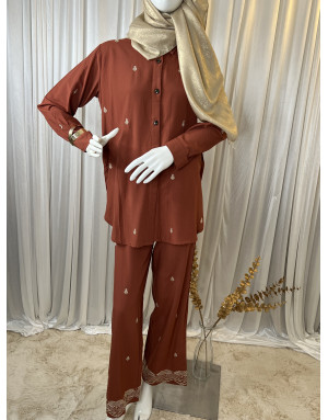 Ensemble  terracotta